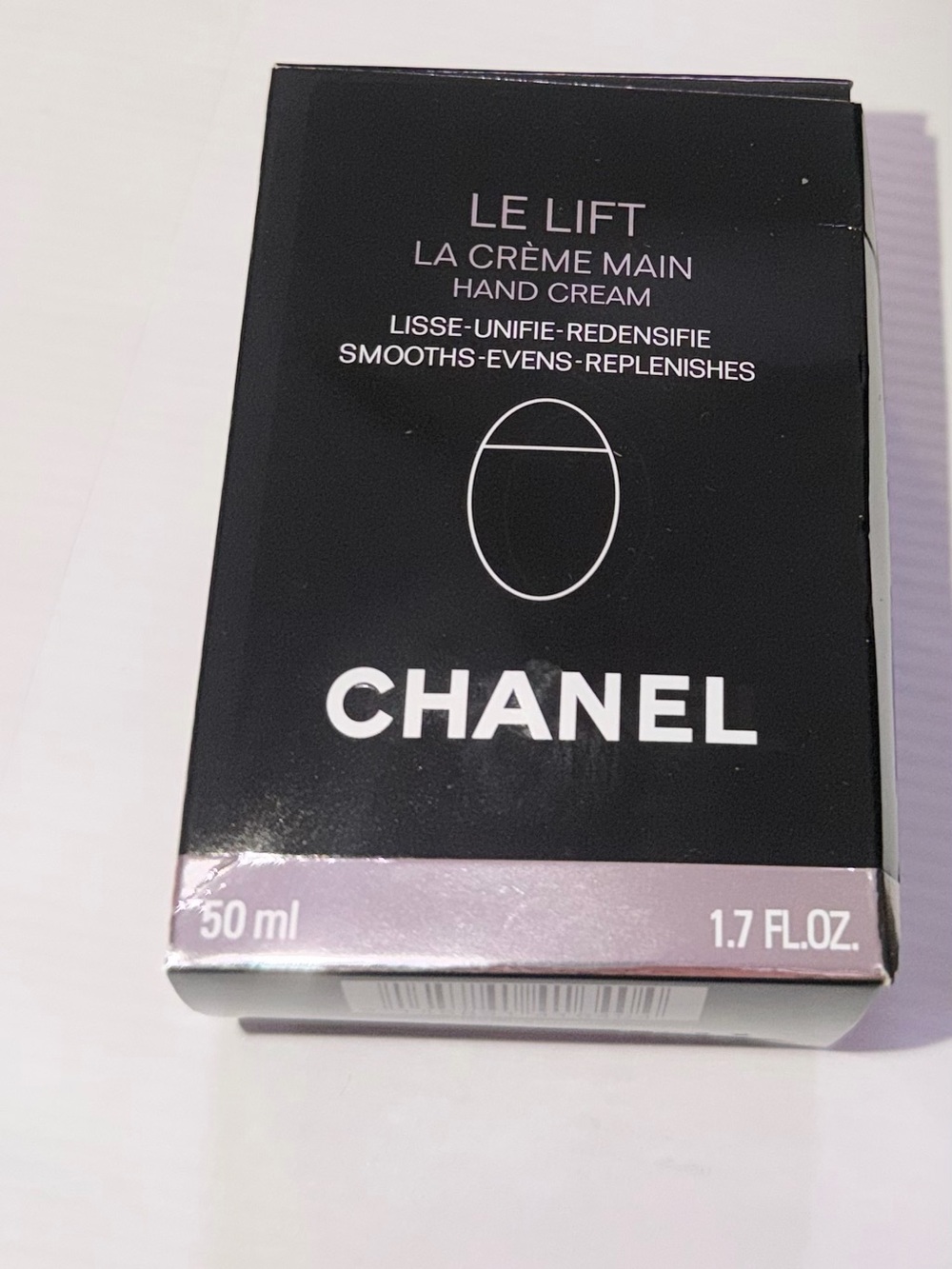 Open and damaged box CHANEL Le Lift La Crème Main Hand Cream - Black - Picture 2 of 2